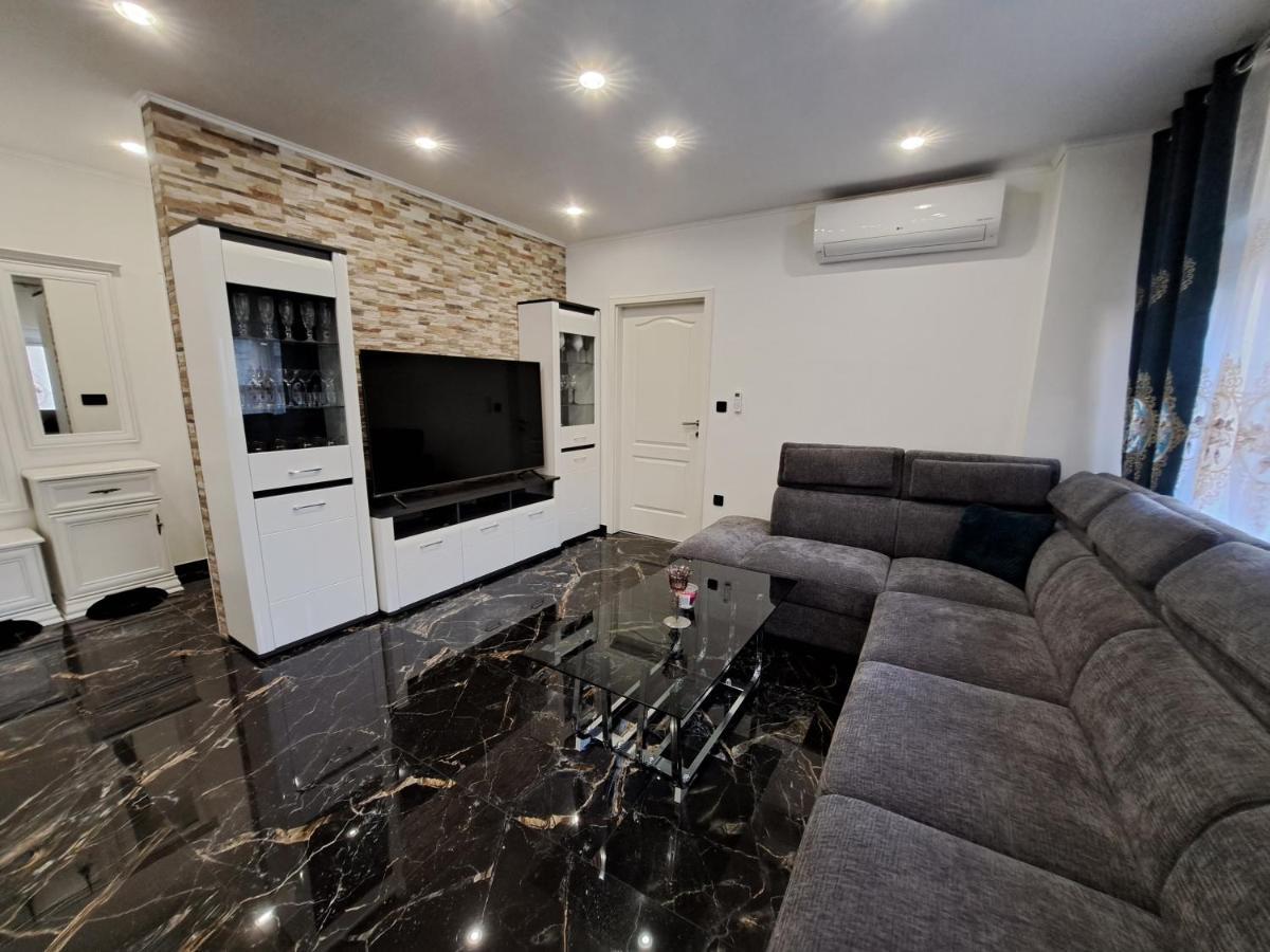 Apartment Monaco Риека Экстерьер фото